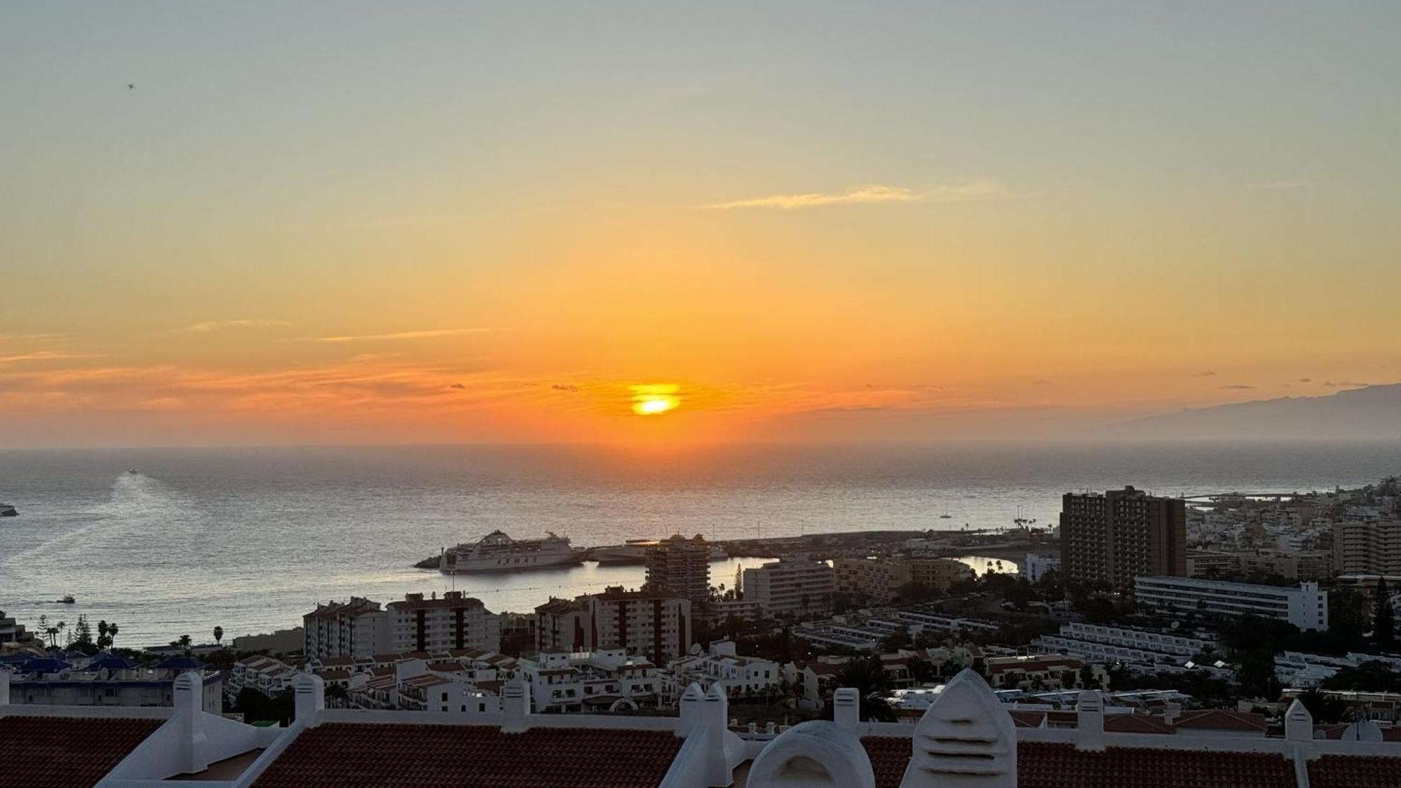 Cozy Port Royal Margot Sunset View Home By Lovetenerife Лос-Крістіанос Екстер'єр фото